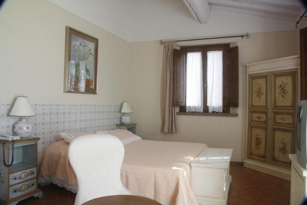 Locanda Le Boscarecce Castelfiorentino Exterior foto